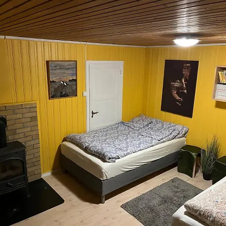 Large Detached House In The Middle Of Lofoten Holiday home Hopen (Austvagoy)