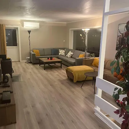 Large Detached House In The Middle Of Lofoten Holiday home