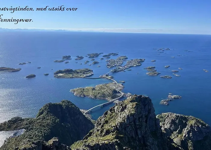 Large Detached House In The Middle Of Lofoten