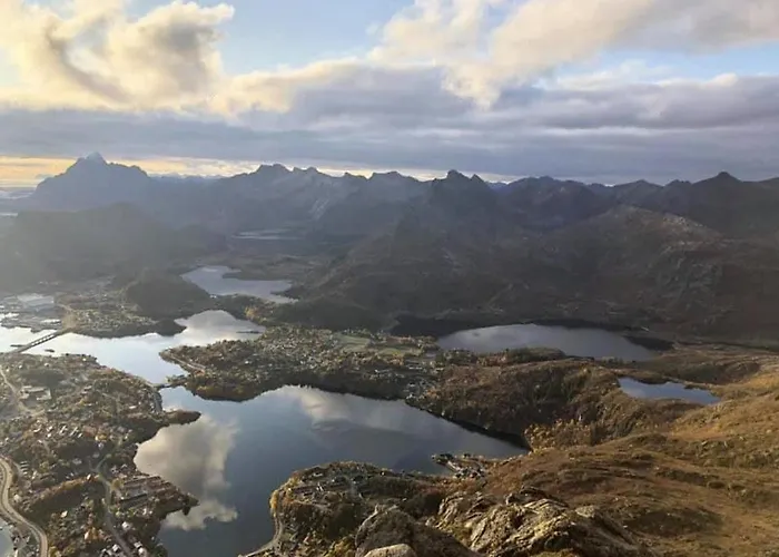 Large Detached House In The Middle Of Lofoten