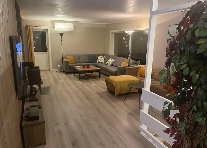 Large Detached House In The Middle Of Lofoten Casa vacanze