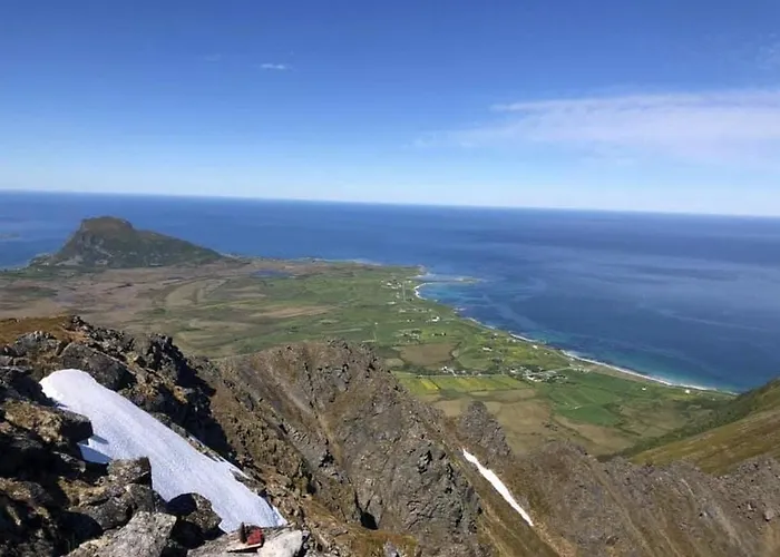 Large Detached House In The Middle Of Lofoten * Hopen (Austvagoy)